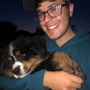 Meet your Posher, Bennett